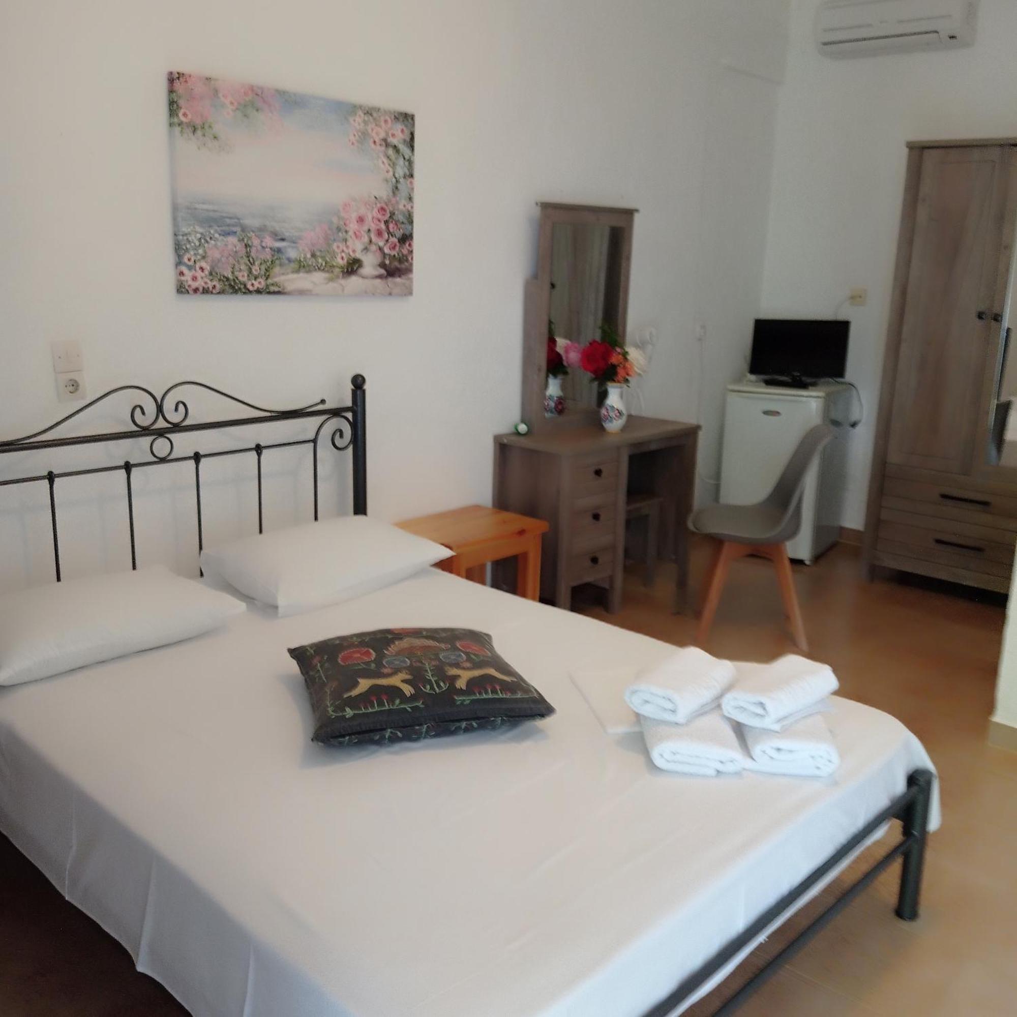 Asprovalta Rooms Kariotes Exteriör bild